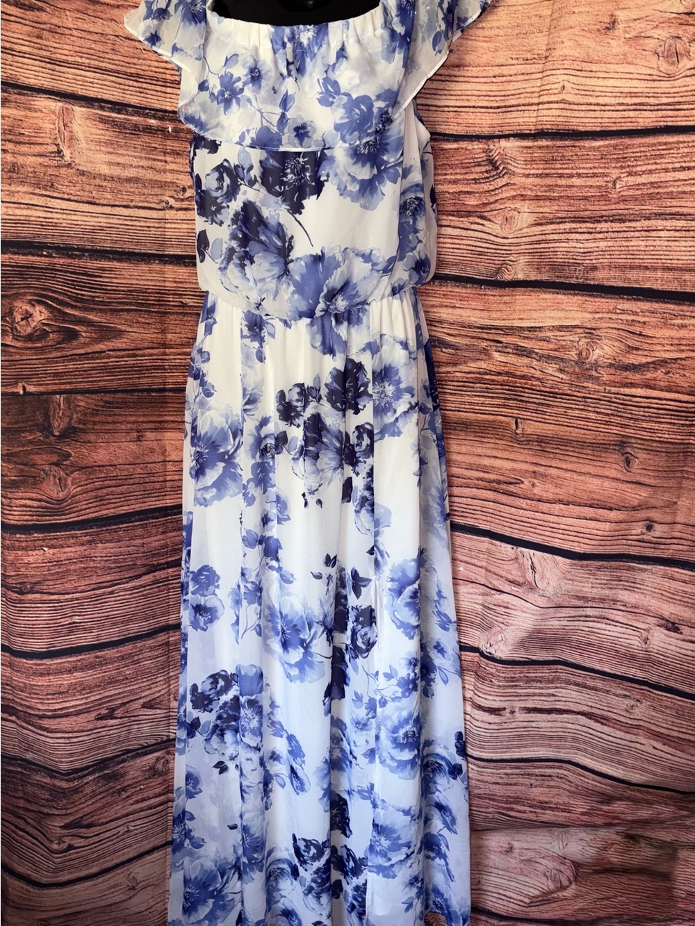 Gorgeous Blue Floral Off-Shoulder Maxi Dress